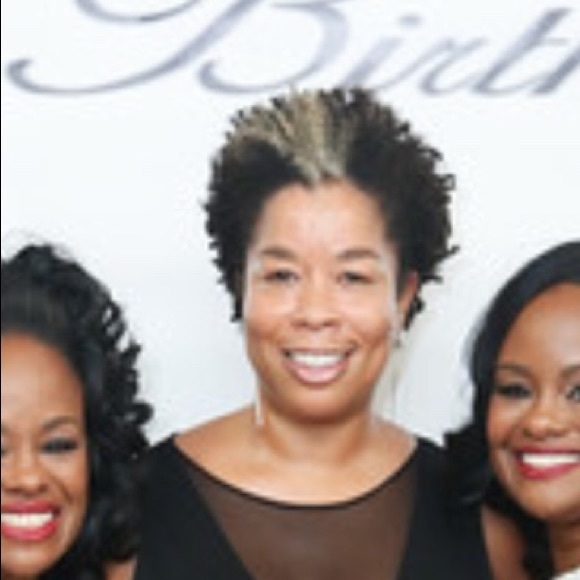 Meet your Posher, Alanna - Picture 2 of 8